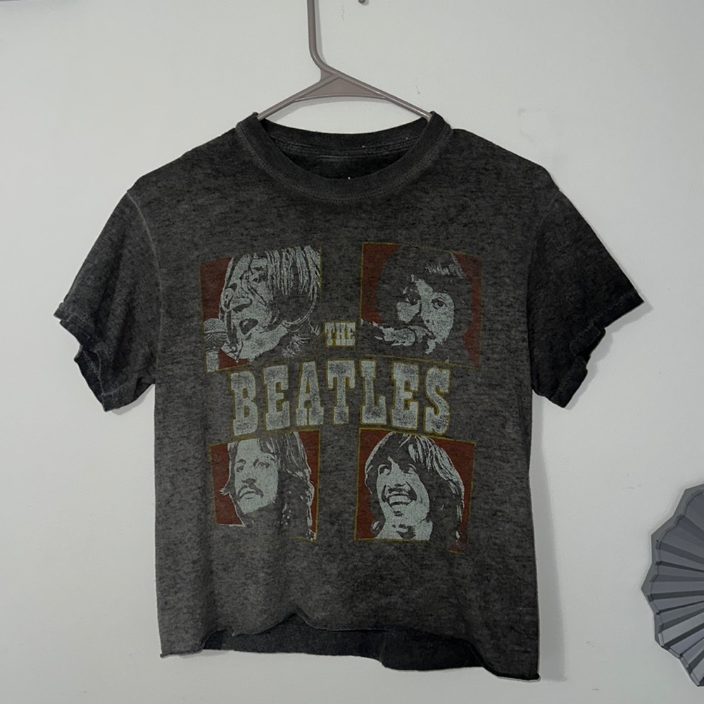 the Beatles tshirt